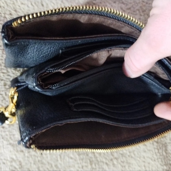 Kate Spade Black Wristlet - Picture 7 of 9